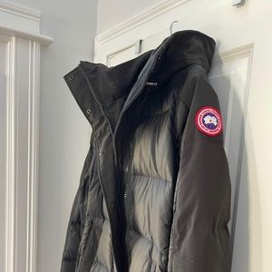 Canada Goose Shelburne parka. Size medium.